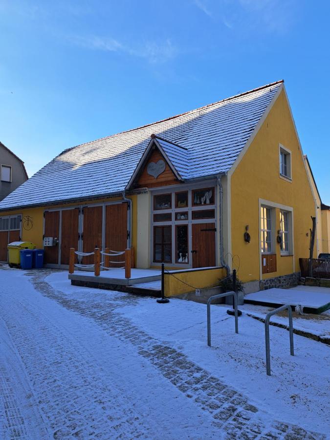 Отель Schmidtalien Schlemmen Und Schlummern Dommitzsch Экстерьер фото